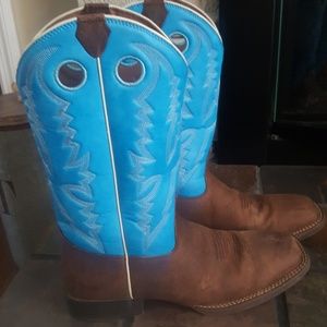 Boys Justin cowboy boots